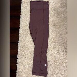 Lulu Lemon 3/4 leggings- maroon